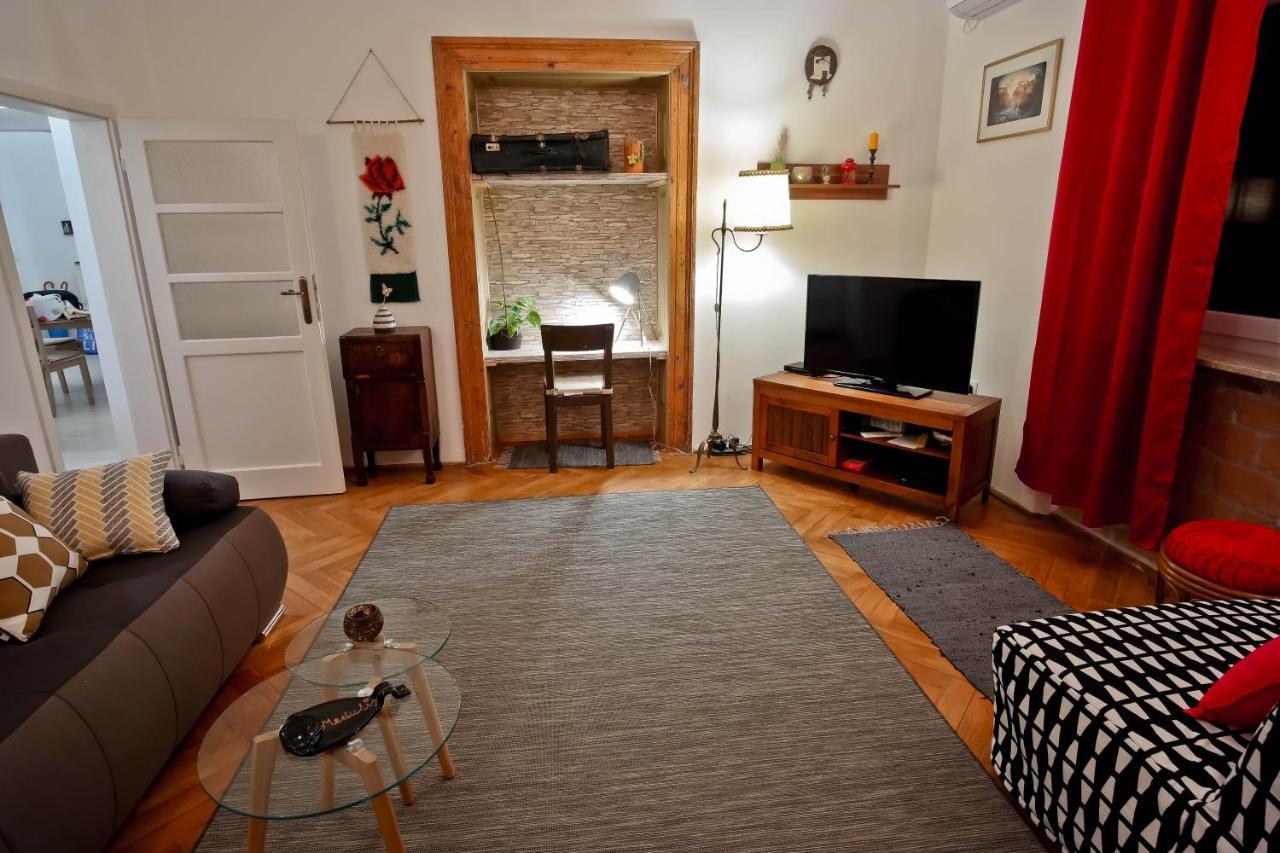 Apartamento Côté ensoleillé Pula Exterior foto