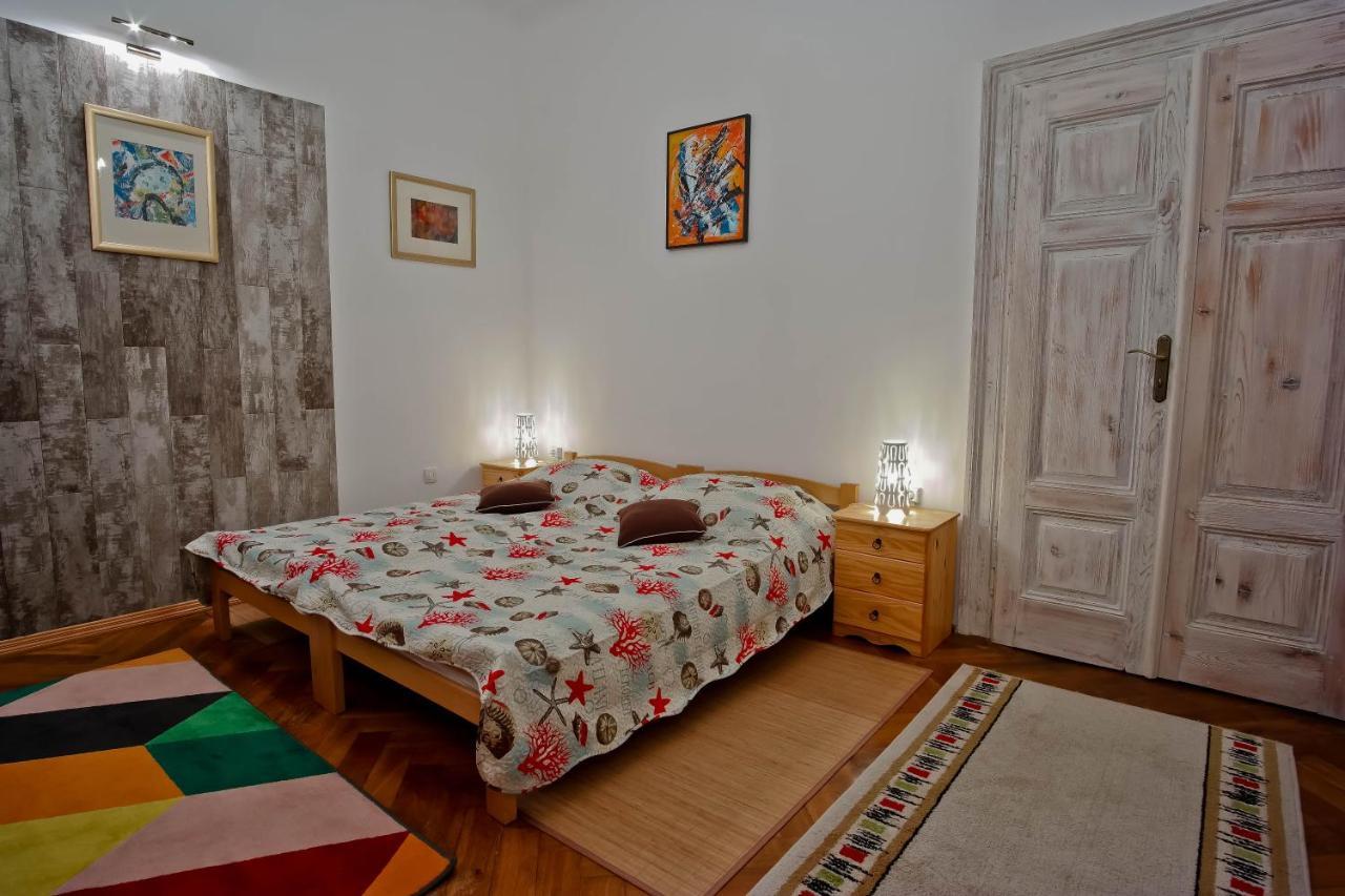 Apartamento Côté ensoleillé Pula Exterior foto