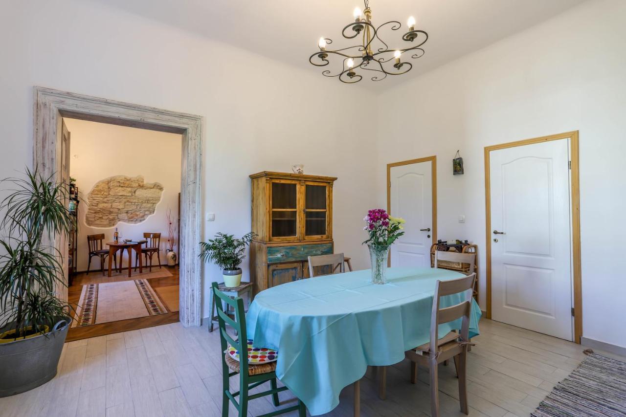 Apartamento Côté ensoleillé Pula Exterior foto