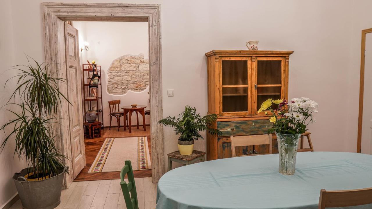 Apartamento Côté ensoleillé Pula Exterior foto