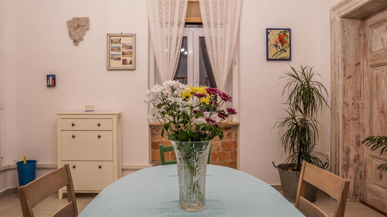 Apartamento Côté ensoleillé Pula Exterior foto
