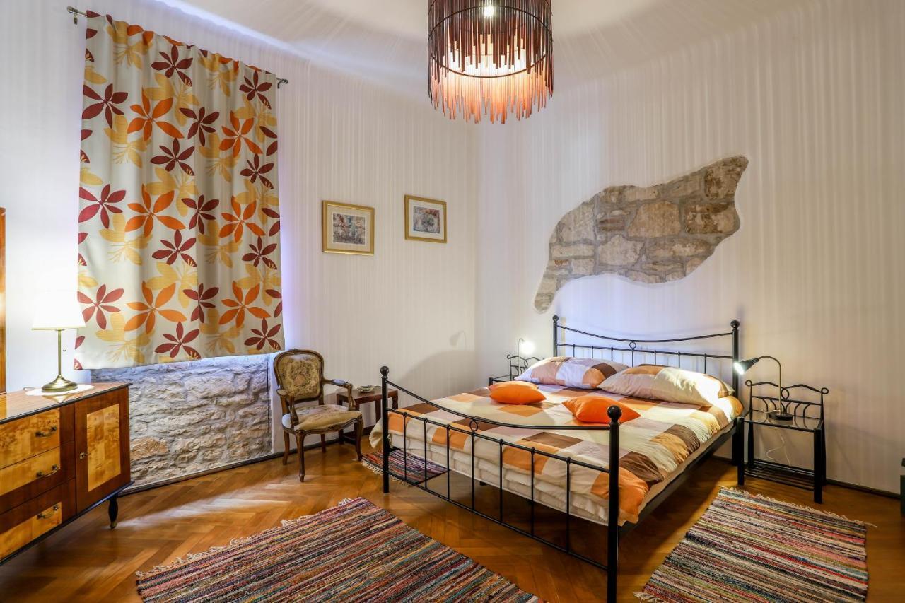 Apartamento Côté ensoleillé Pula Exterior foto